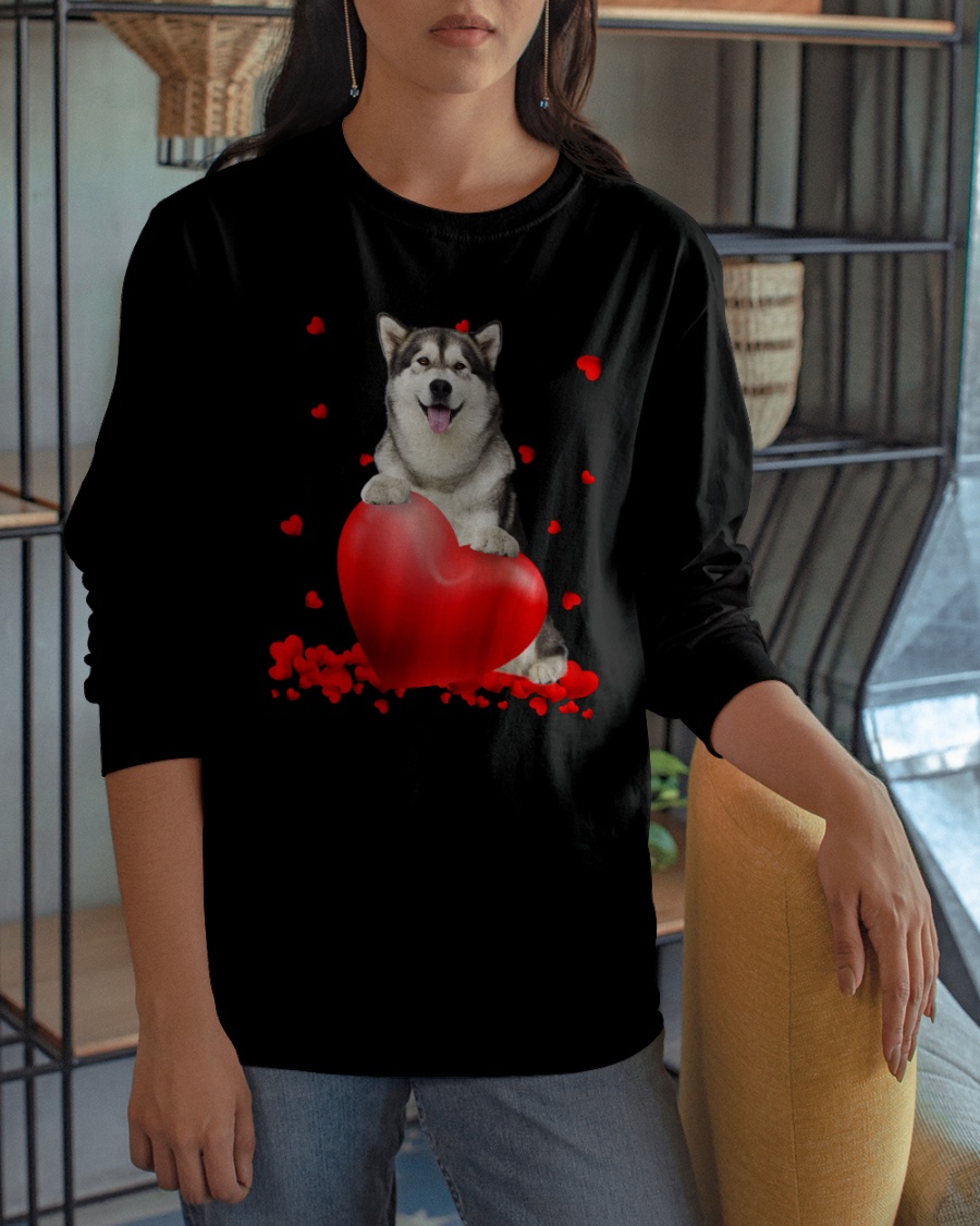 Alaskan Malamute Valentine Hearts shirt hoodie 11