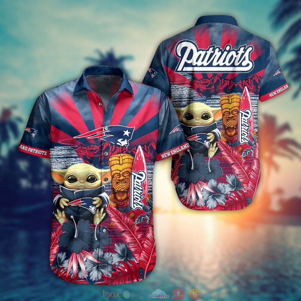 New England Patriots NFL Baby Yoda Hawaiian Shirt Shorts