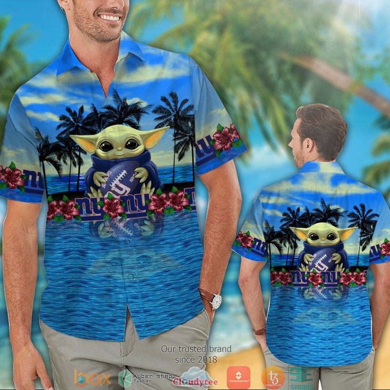 New York Giants Baby Yoda Ocean Hawaiian Shirt 1