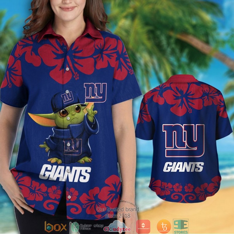 New York Giants Baby Yoda Red Hibiscus Hawaiian Shirt short 1 2