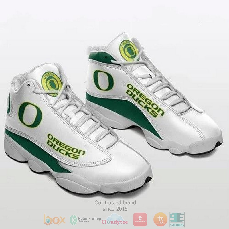 Oregon Ducks Football team logo Air Jordan 13 shoes