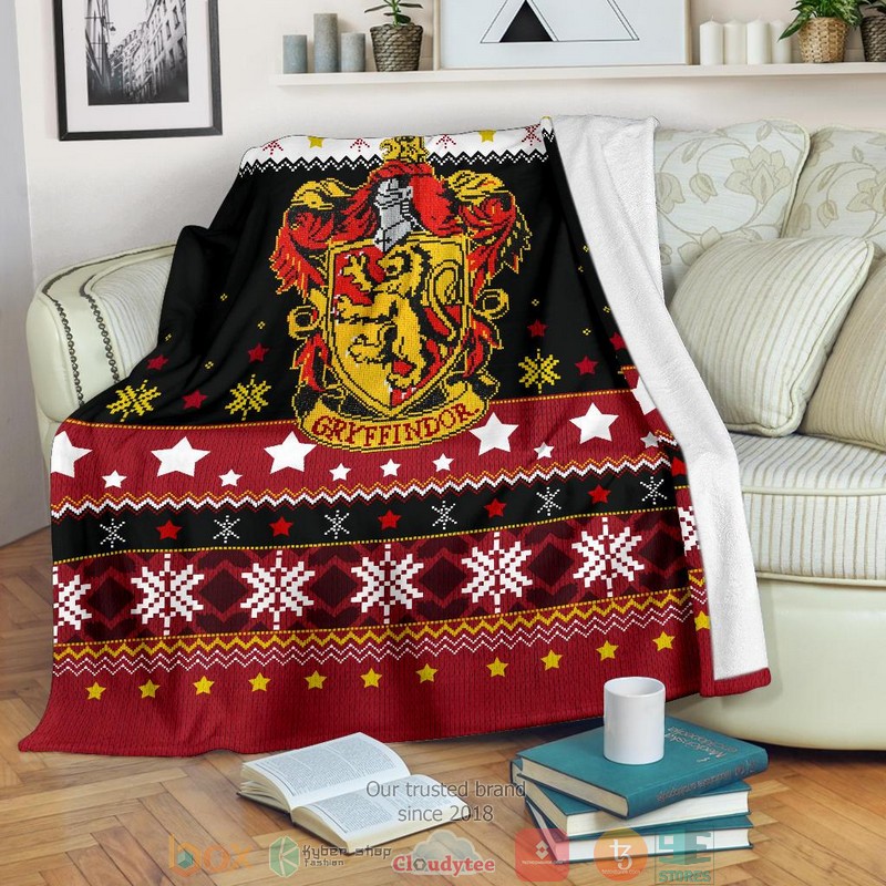Gryffindor Art Ugly Christmas Blanket 1