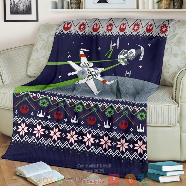 Star Wars Shooting Ugly Christmas Blanket 1 2