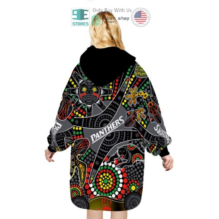 nrl penrith panthers aboriginal pattern sherpa hooded blanket 3 36857