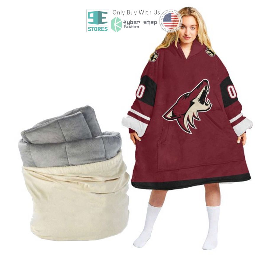 personalized nhl arizona coyotes red sherpa hooded blanket 1 18680
