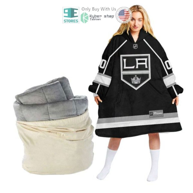 personalized nhl los angeles kings logo sherpa hooded blanket 1 39773