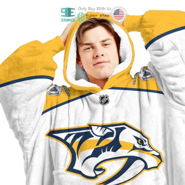 personalized nhl nashville predators logo white sherpa hooded blanket 3 89866