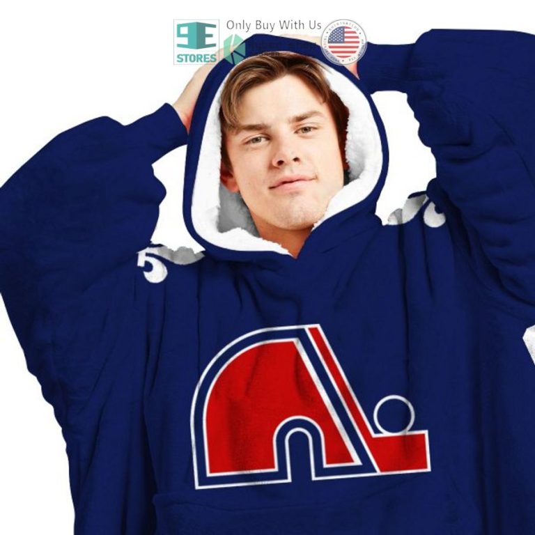 personalized nhl quebec nordiques logo sherpa hooded blanket 3 14604