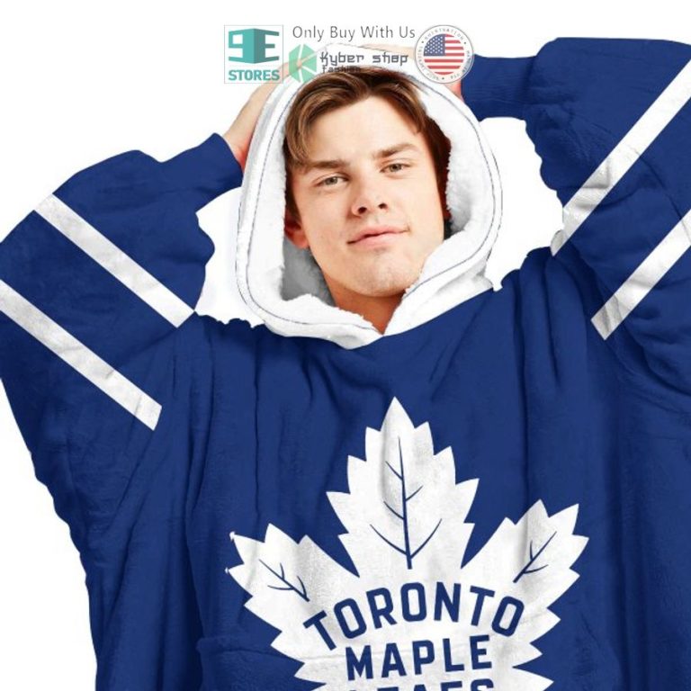 personalized nhl toronto maple leafs blue sherpa hooded blanket 3 69252