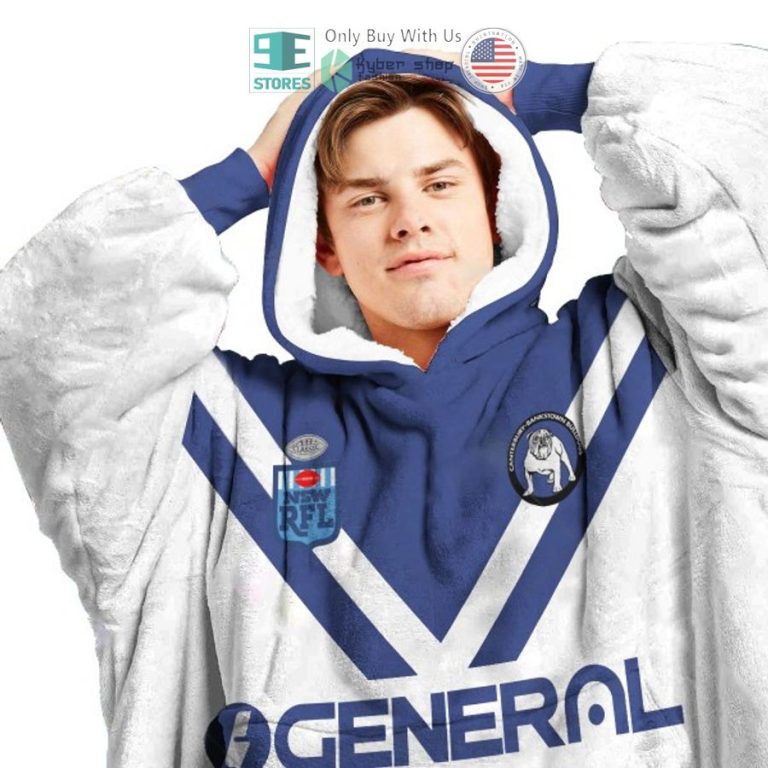 personalized nrl canterbury bankstown bulldogs general sherpa hooded blanket 3 3673