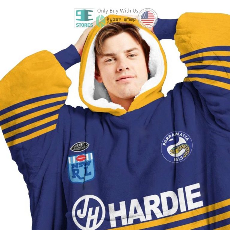 personalized nrl parramatta eels hardie sherpa hooded blanket 3 57050