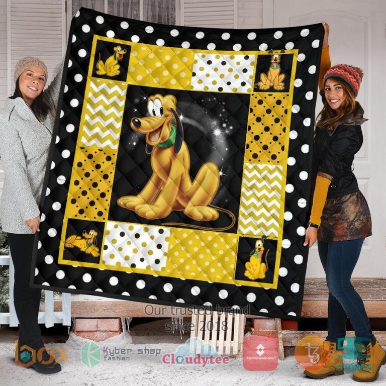 pluto cute cartoon quilt blanket 2 21606