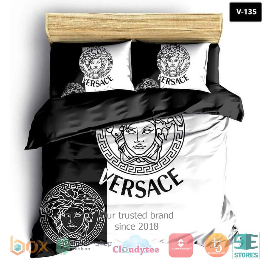 versace logo white black bedding set 1 63554
