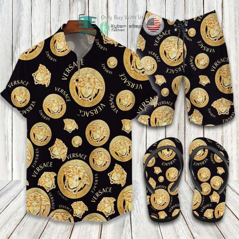 versace medusa pattern logo hawaii shirt shorts 1 40937