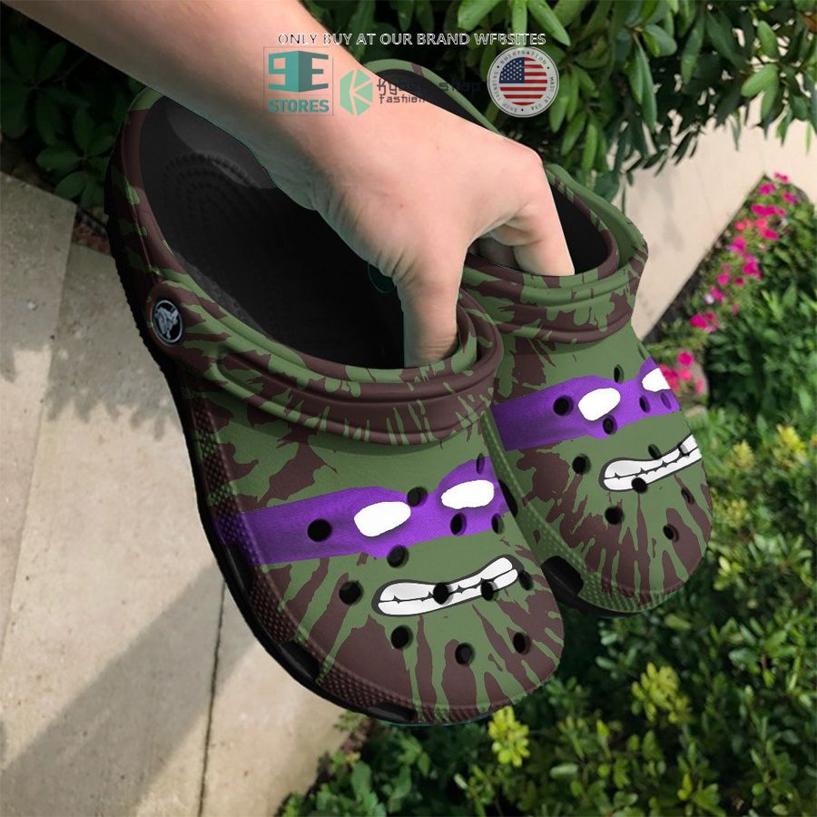 halloween teenage mutant ninja turtles donatello donnie crocs crocband shoes 2 82615