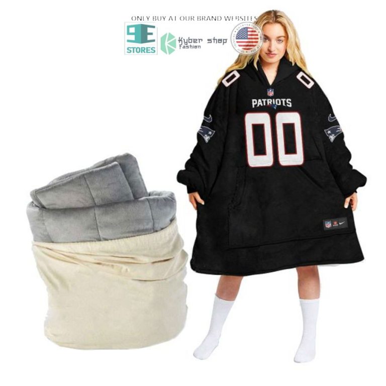 personalized new england patriots logo nike black sherpa hoodie blanket 1 75824