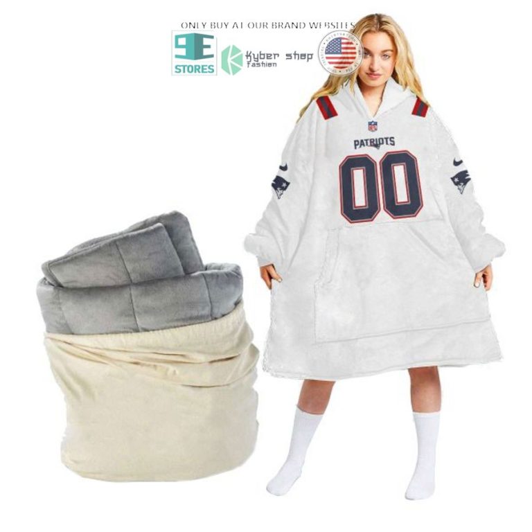 personalized new england patriots logo nike white sherpa hoodie blanket 1 79782