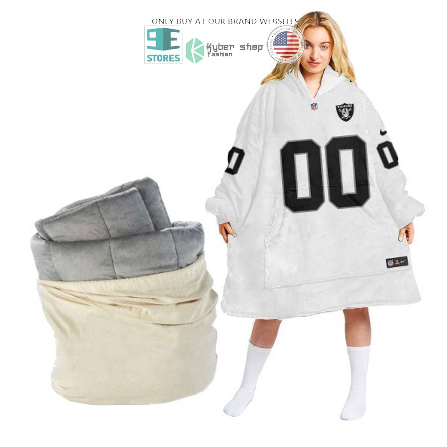 personalized nike las vegas raiders white sherpa hoodie blanket 1 68207