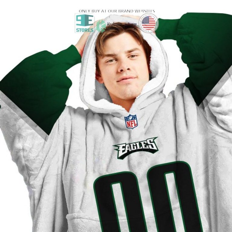 personalized philadelphia eagles white green sherpa hoodie blanket 3 2349