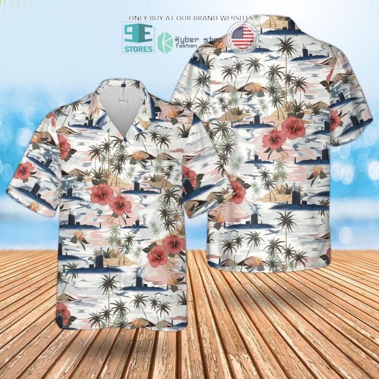 rn trafalgar class attack submarine hms triumph s93 hawaiian shirt shorts 1 55266