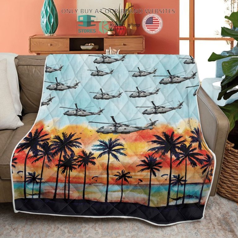 royal navy merlin hm mk2 sunset quilt blanket 3 77741