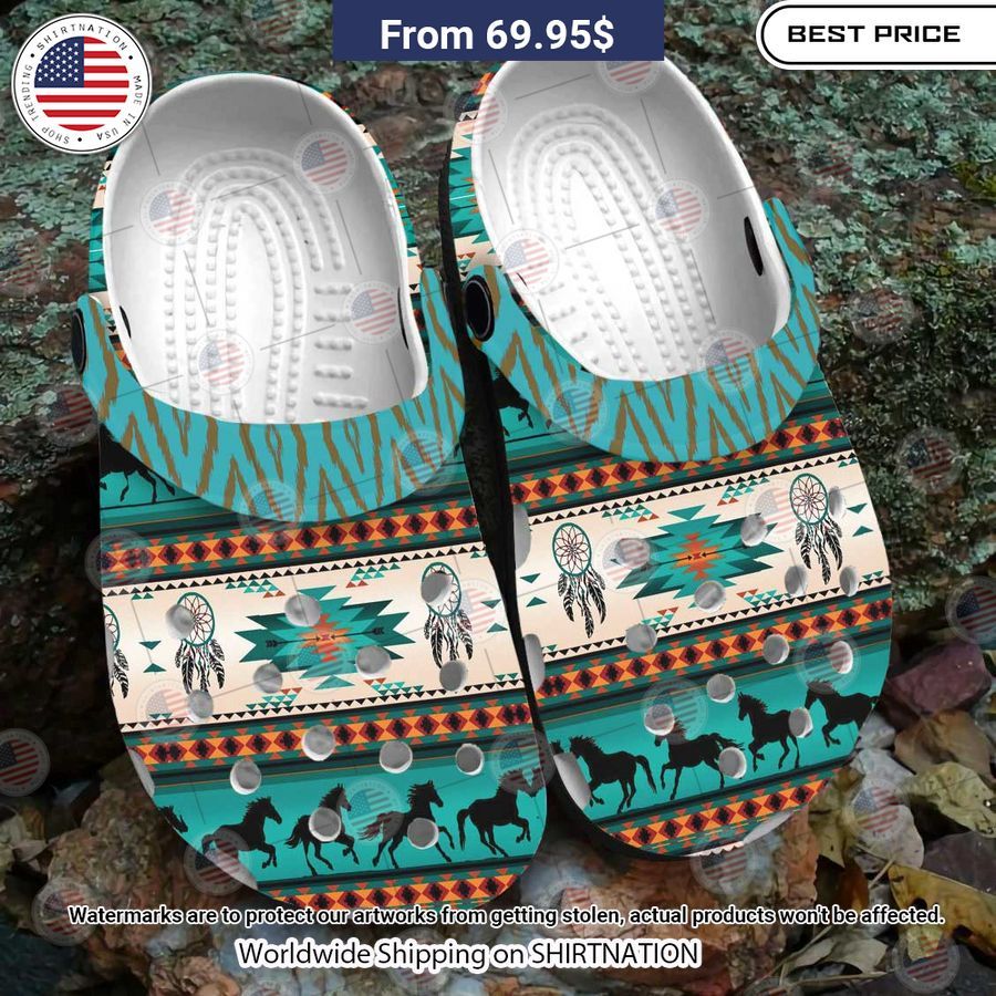 Native American Horses Crocs Clog Shoes Eye soothing picture dear