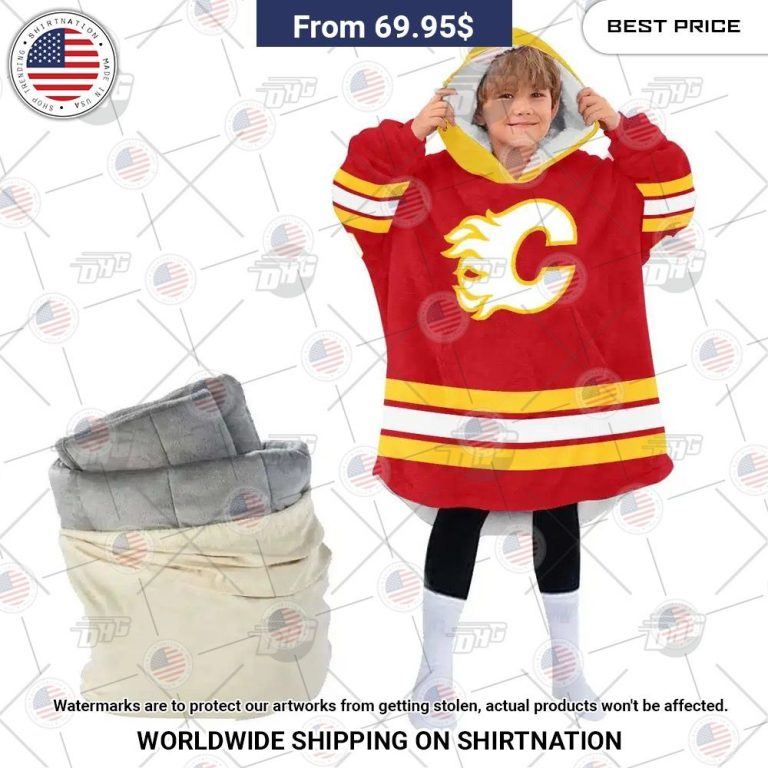 personalized nhl calgary flames oodie blanket hoodie 2 339.jpg