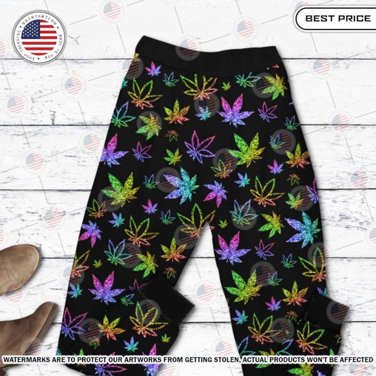 Midnight Toker Weed Pajamas Set Such a charming picture.