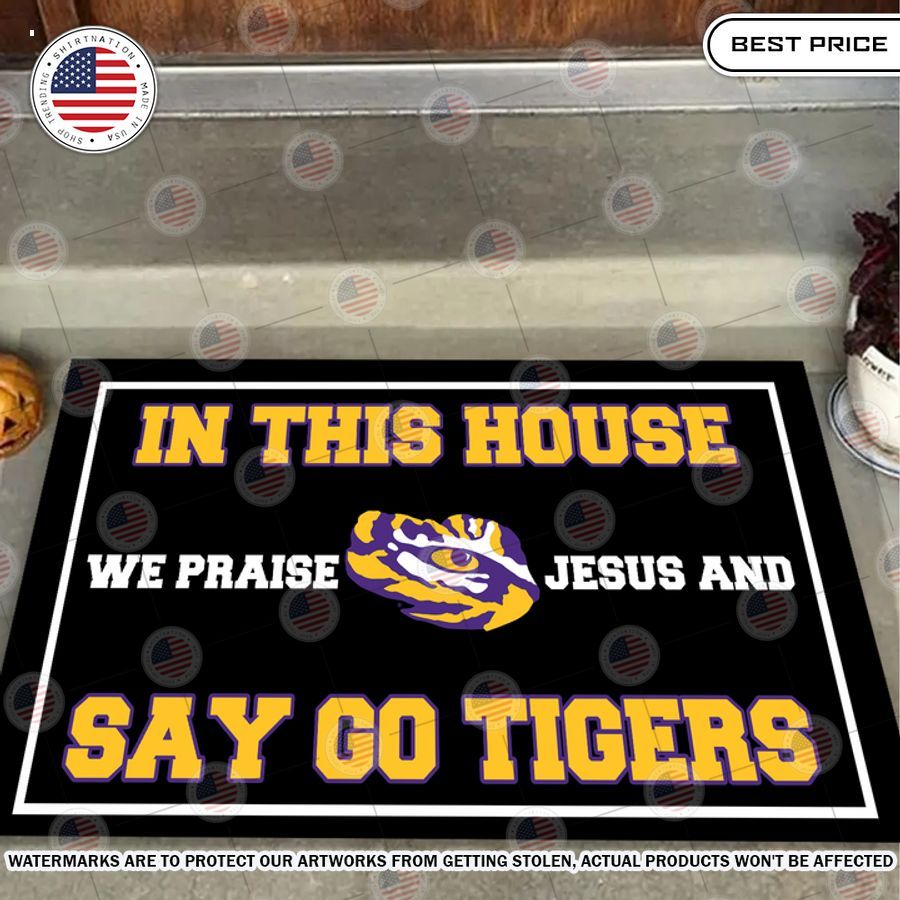 in this house we praise jesus and say go tigers auburn tigers doormat 2
