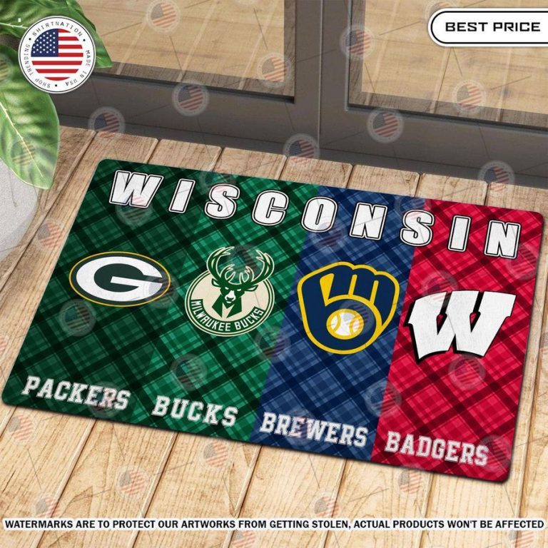 Wisconsin Badgers Packers Bucks Christmas Doormat Cool look bro