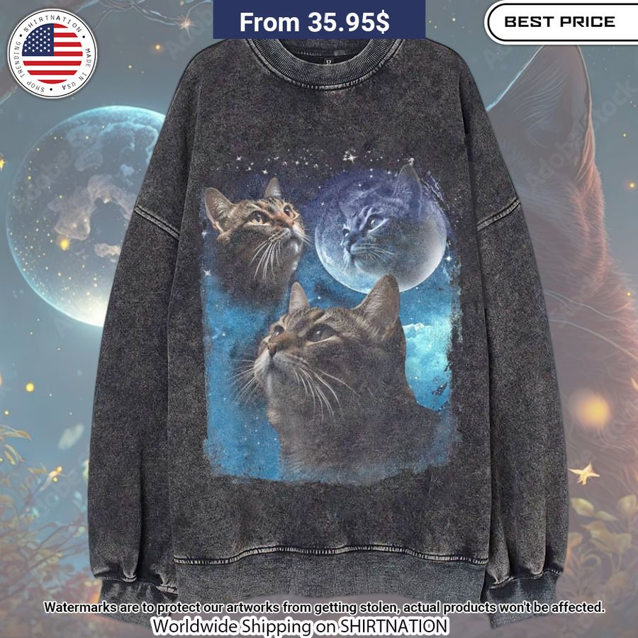 Cat howling at the Moon Sweatshirt You tried editing this time?