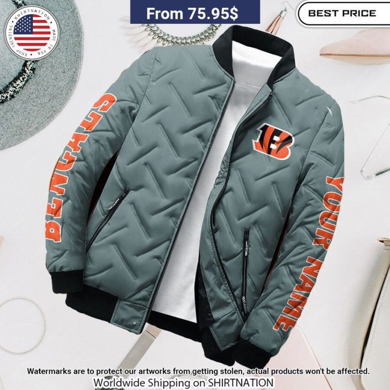 Cincinnati Bengals Puffer Jacket Studious look