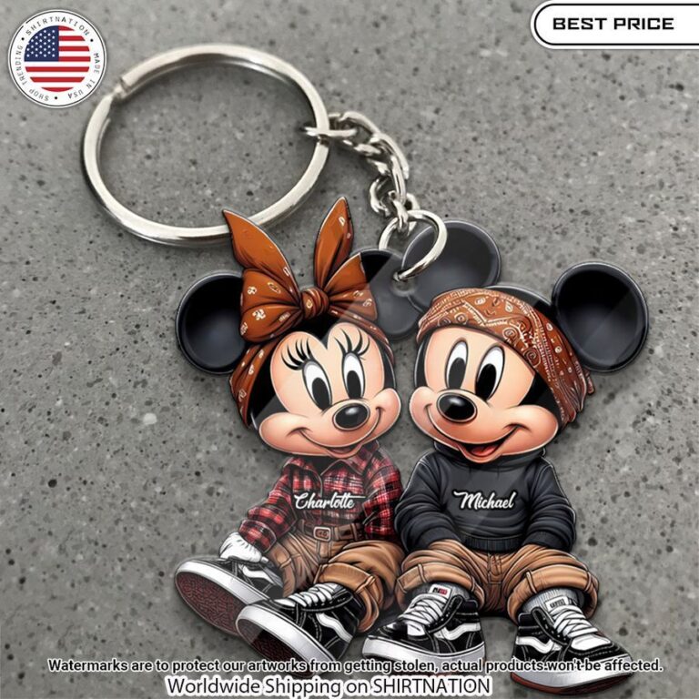 chicano mouse couple personalized keychain 2