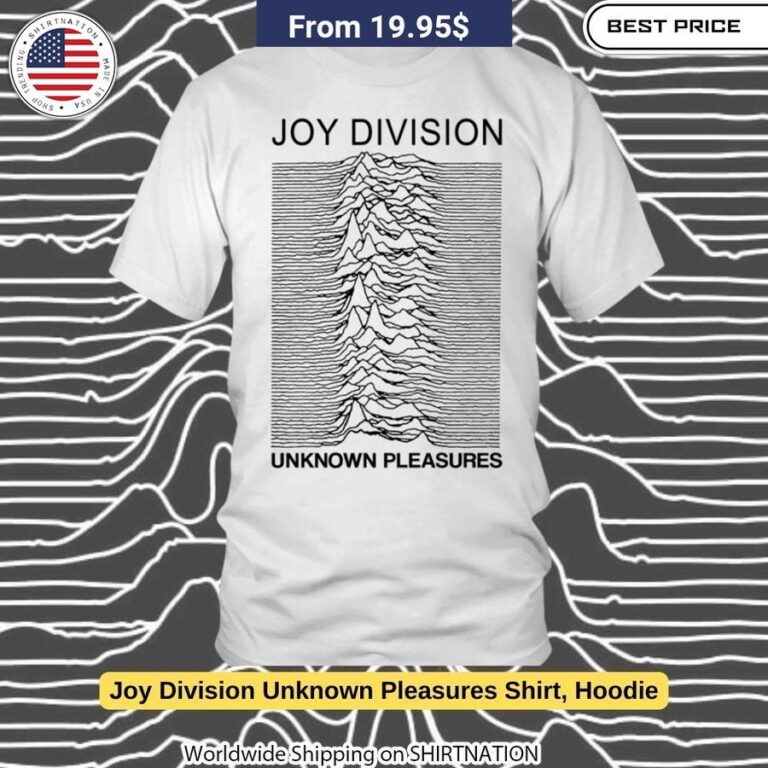 Vintage style meets modern comfort in our Joy Division Unknown Pleasures long sleeve tee. Pairs great with jeans or shorts.